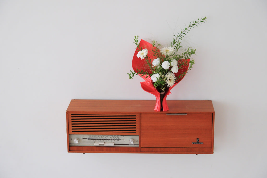 Butterfly vase